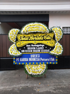 Papan Bunga Duka di Purwasedar