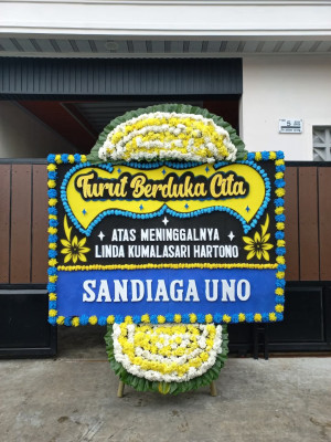 Papan Bunga Duka di Purwasedar